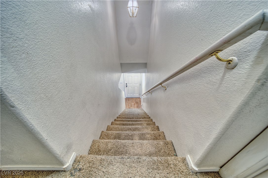 5179 Floralita Street Property Photo 10