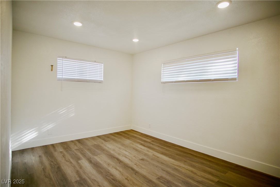 1254 Melville Drive Property Photo 24