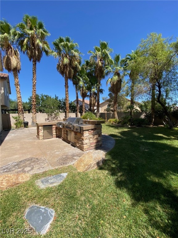 5862 Wispy Winds Street Property Photo 20