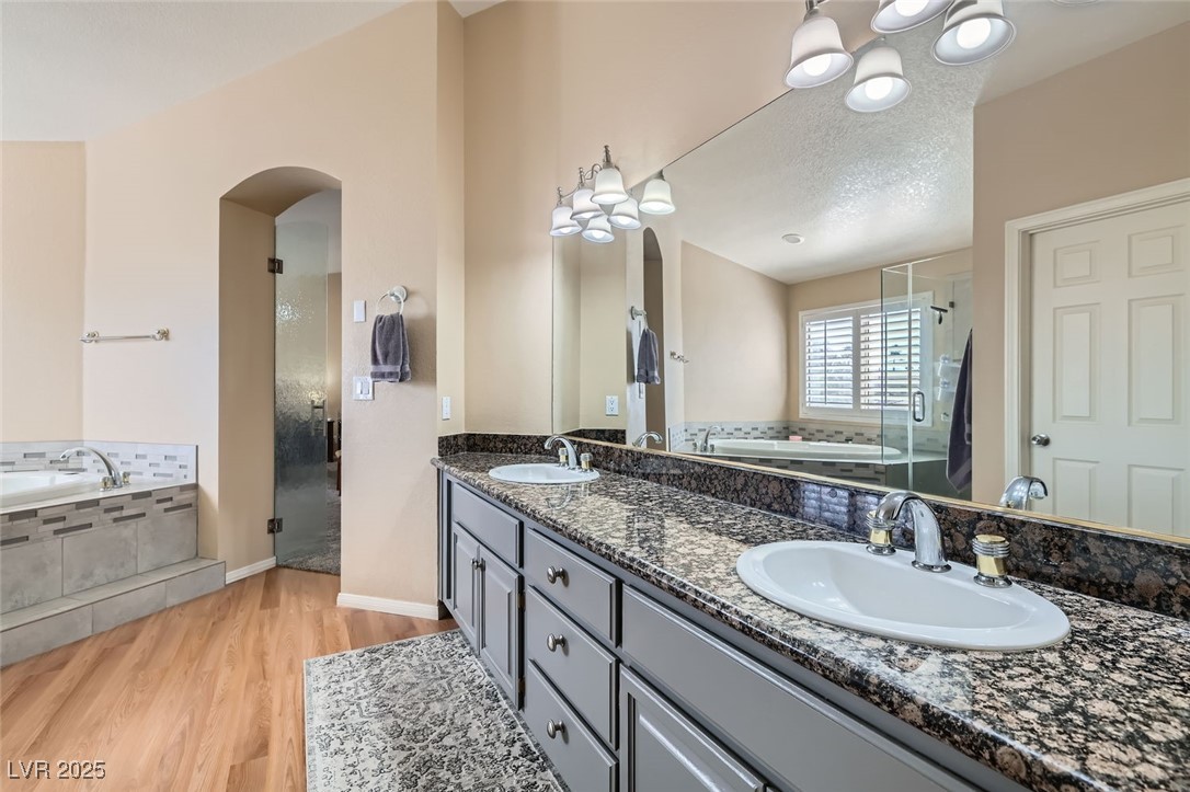 2529 Vera Cruz Circle Property Photo 18
