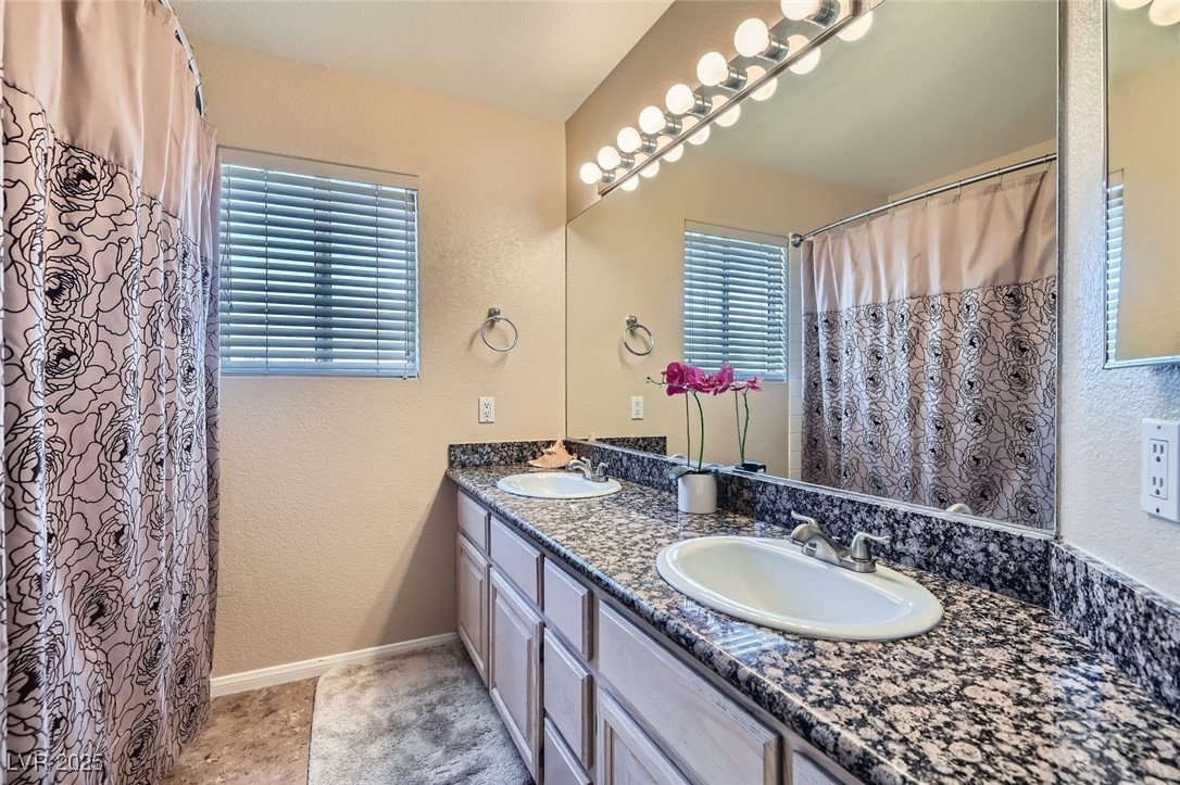 2529 Vera Cruz Circle Property Photo 22