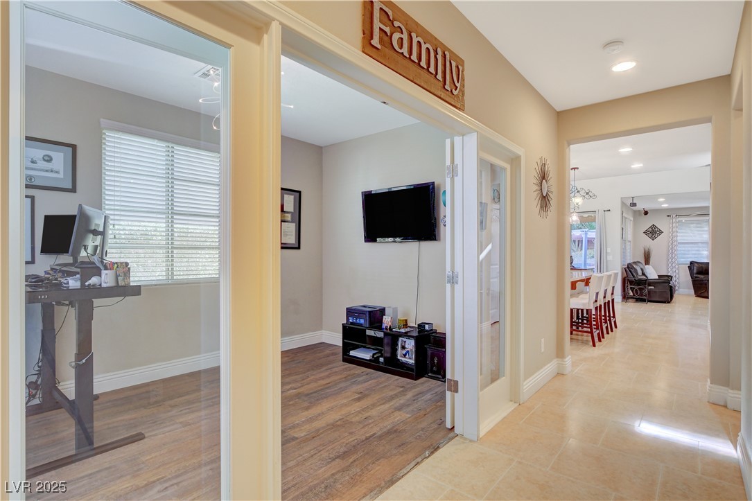 5741 Shadow Bend Drive Property Photo 7