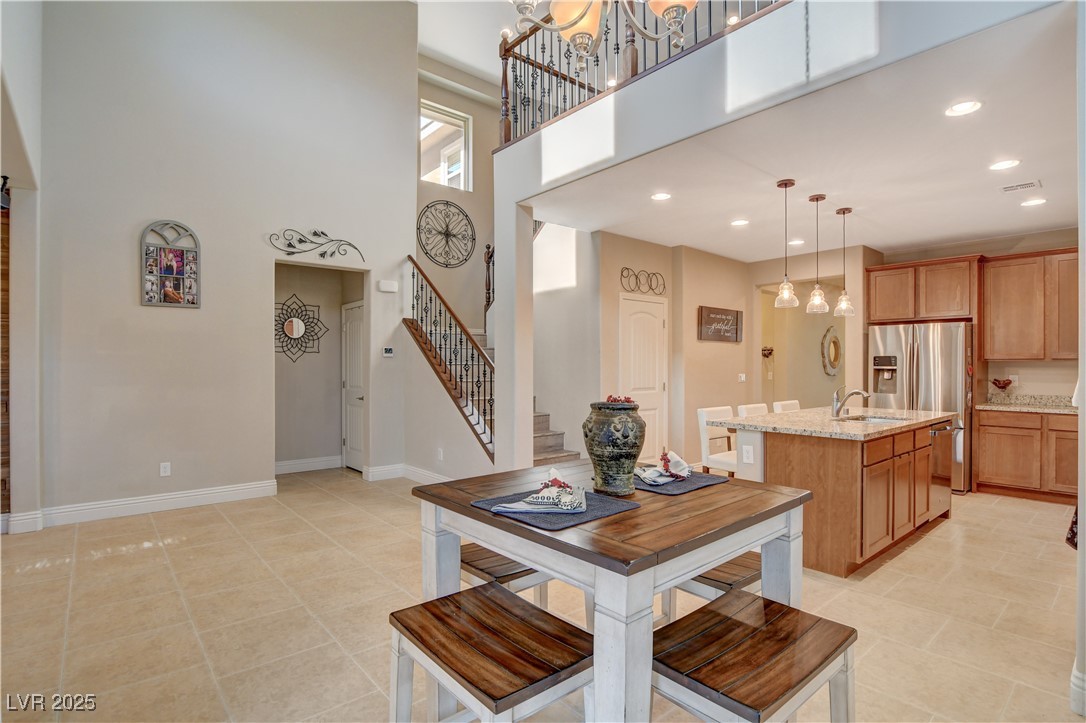 5741 Shadow Bend Drive Property Photo 17
