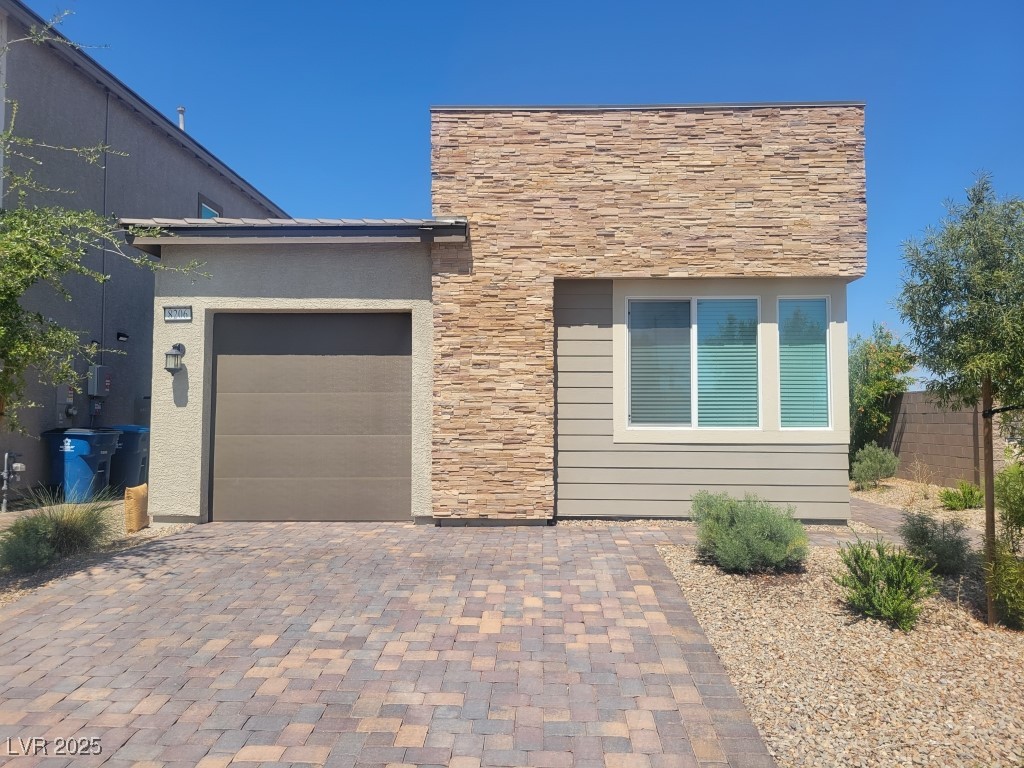 8206 Vino Merlot Avenue Property Photo 1