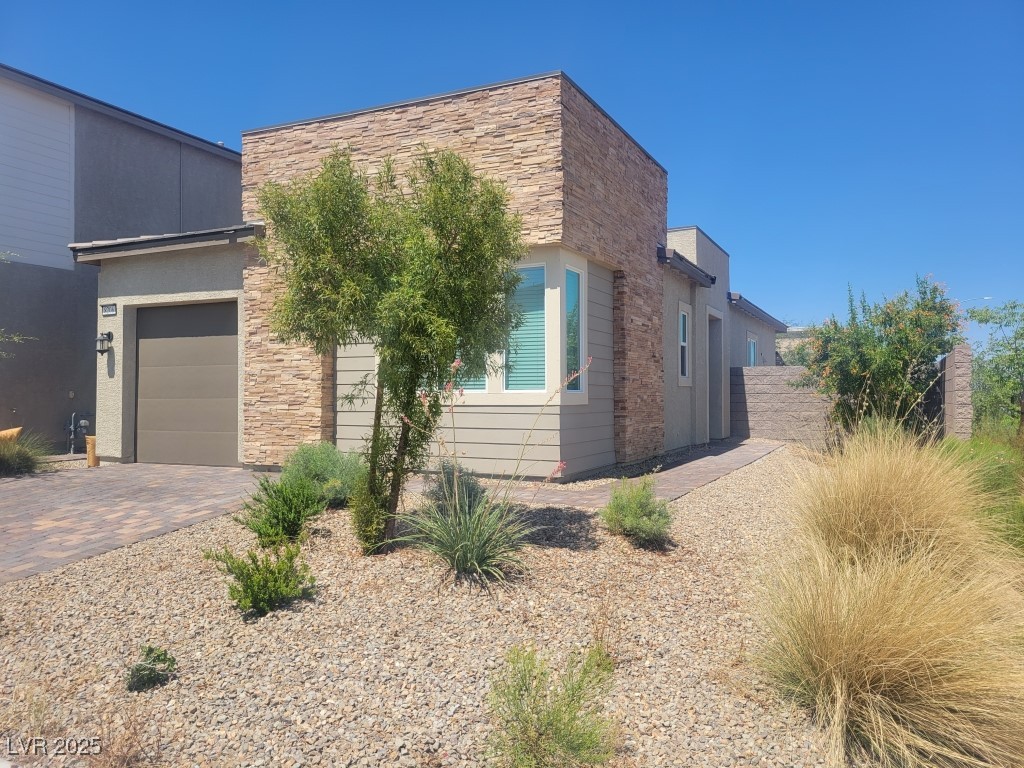 8206 Vino Merlot Avenue Property Photo 2