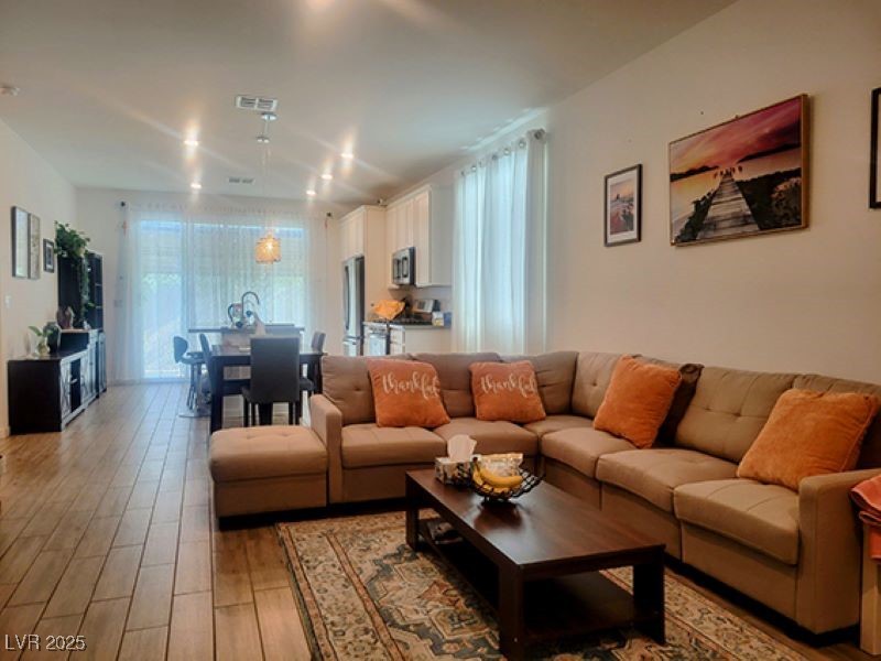 8206 Vino Merlot Avenue Property Photo 3
