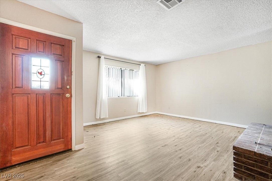 2647 Jacyra Avenue Property Photo 2