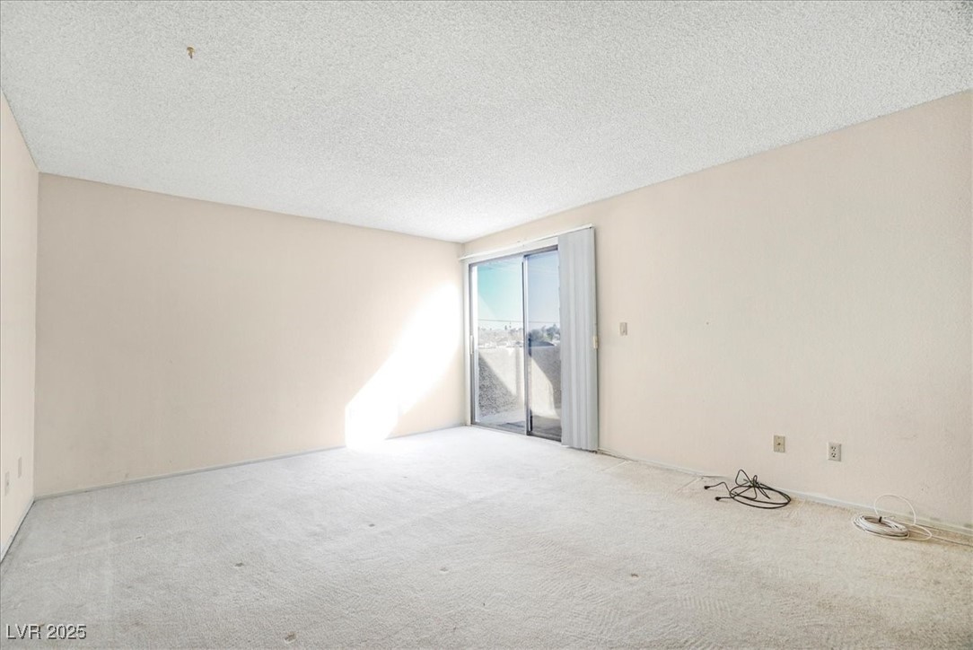 2647 Jacyra Avenue Property Photo 25