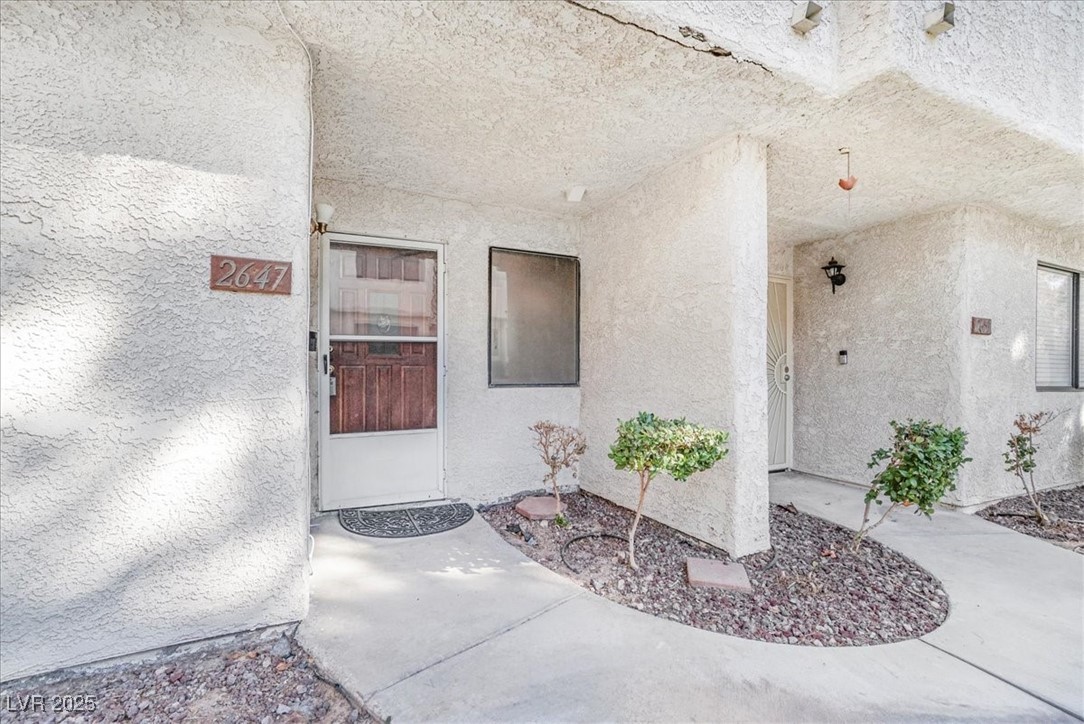 2647 Jacyra Avenue Property Photo 29