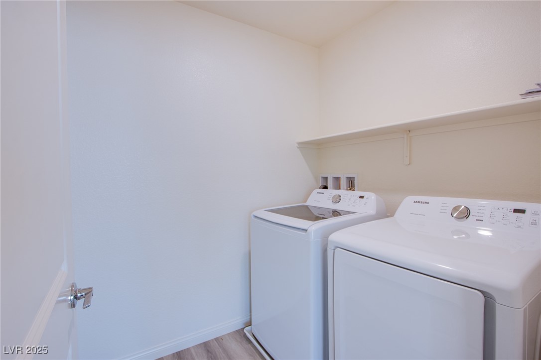 3832 Enchanted Sky Street Property Photo 22