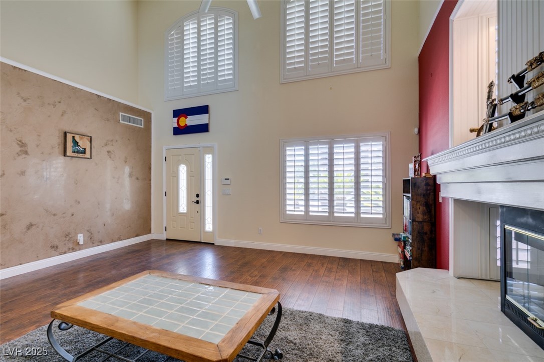 6686 Enchanted Cove Court Property Photo 4
