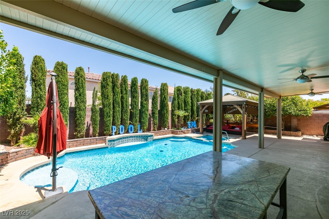 6686 Enchanted Cove Court Property Photo 25