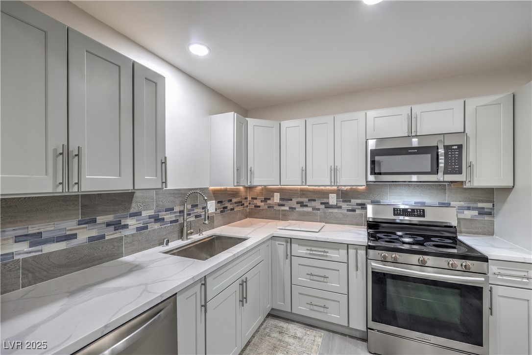 513 Elm Street Property Photo 13