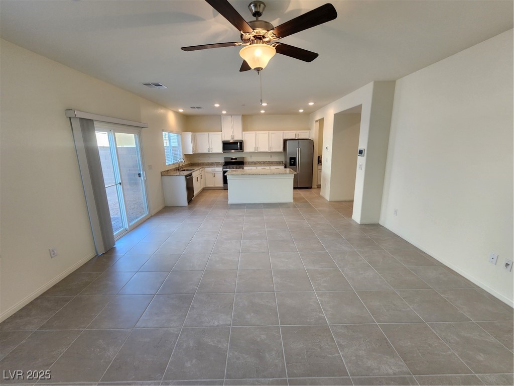 4500 Bayley Skye Avenue Property Photo 12