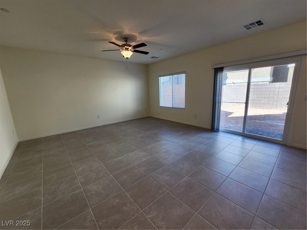 4500 Bayley Skye Avenue Property Photo 14