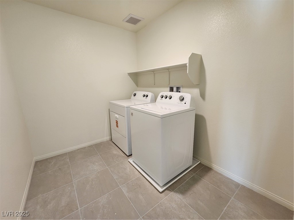 4500 Bayley Skye Avenue Property Photo 36