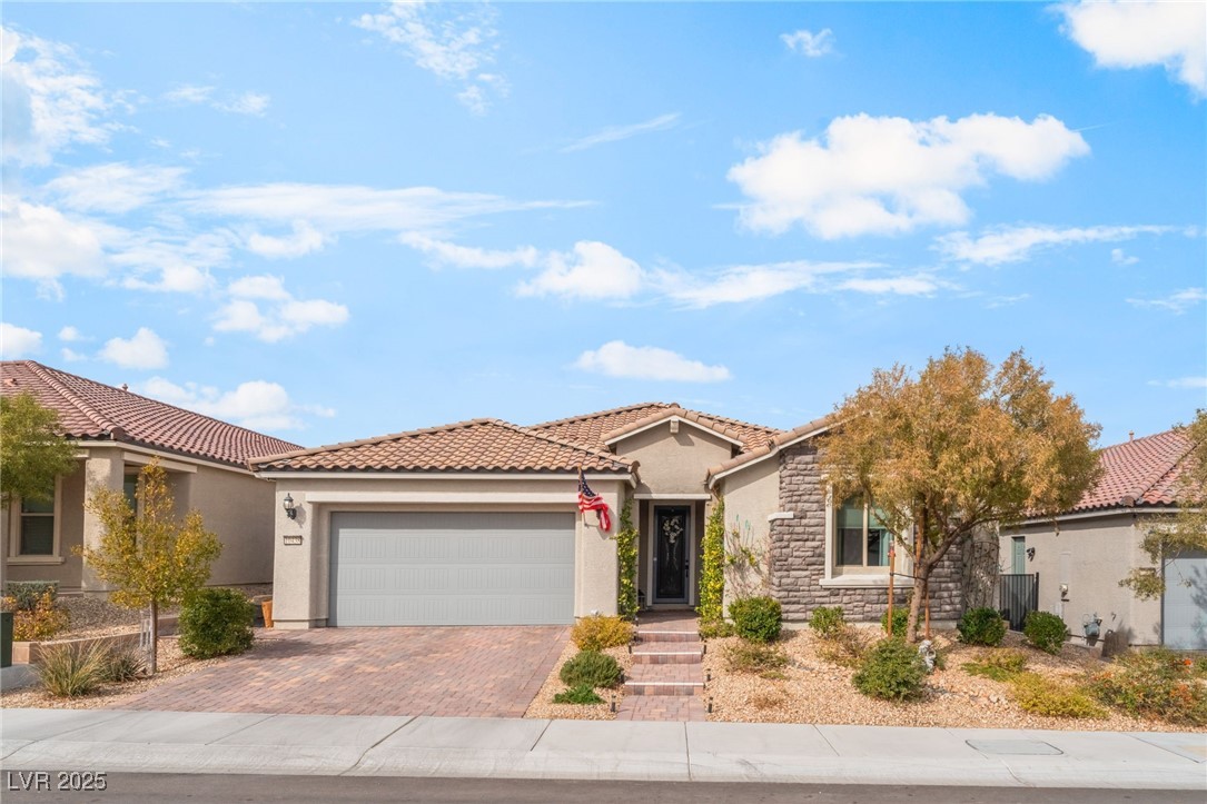 10438 Skye Arroyo Avenue Property Photo 1
