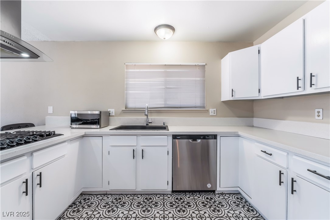 7817 Aplin Avenue Property Photo 10