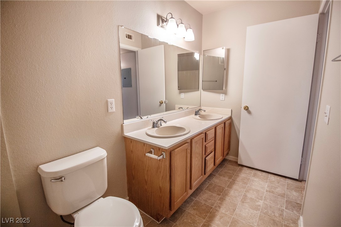 3053 Casey Drive 204 Property Photo 9