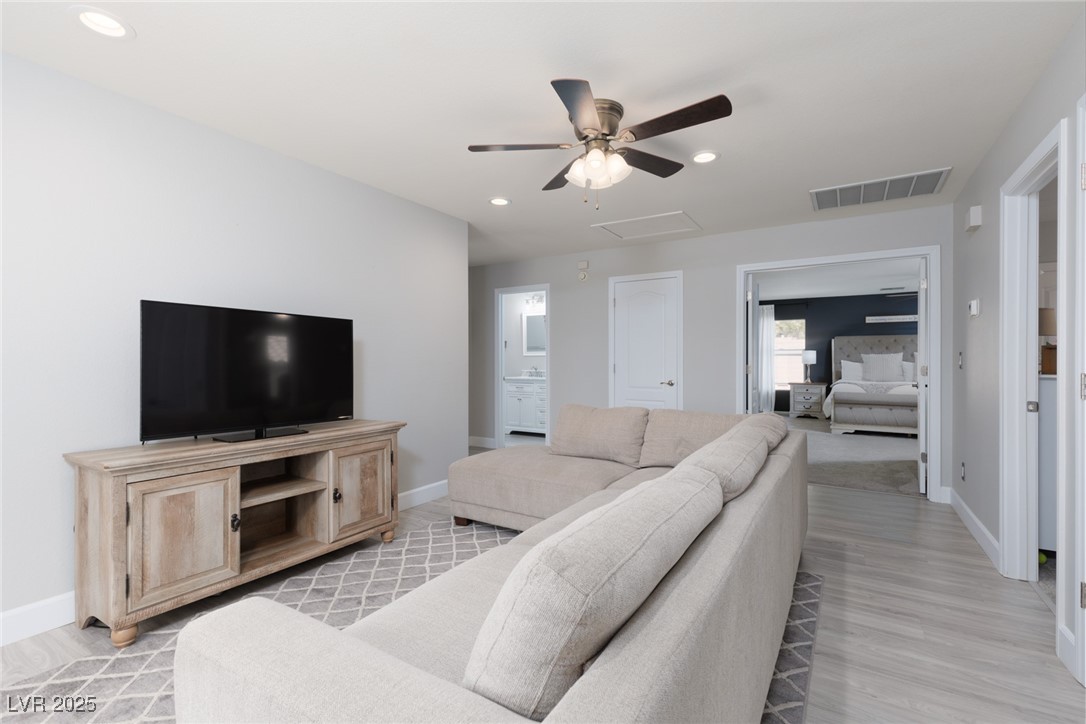 575 Lacabana Beach Drive Property Photo 29