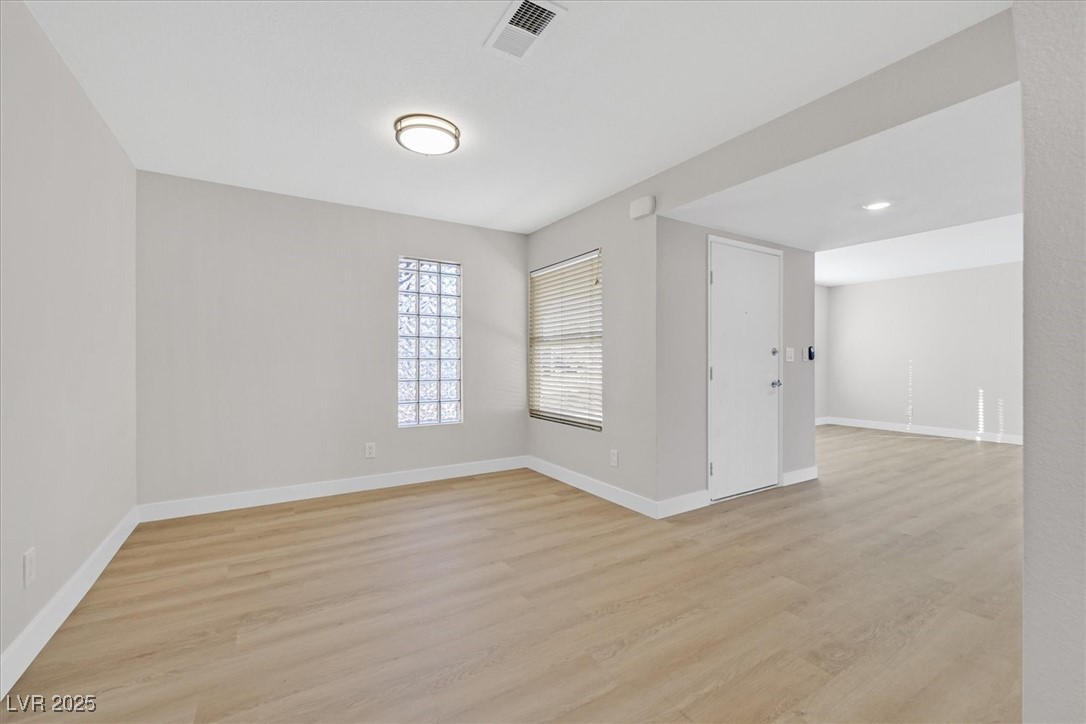 2402 El Cid Court Property Photo 4