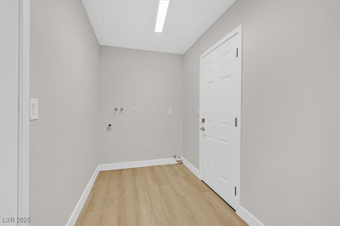 2402 El Cid Court Property Photo 11