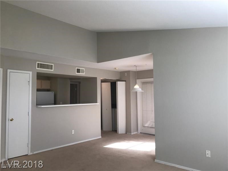 8101 West Flamingo Road 2074 Property Photo 10