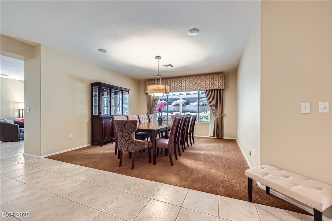 2783 Cherrydale Falls Drive Property Photo 11