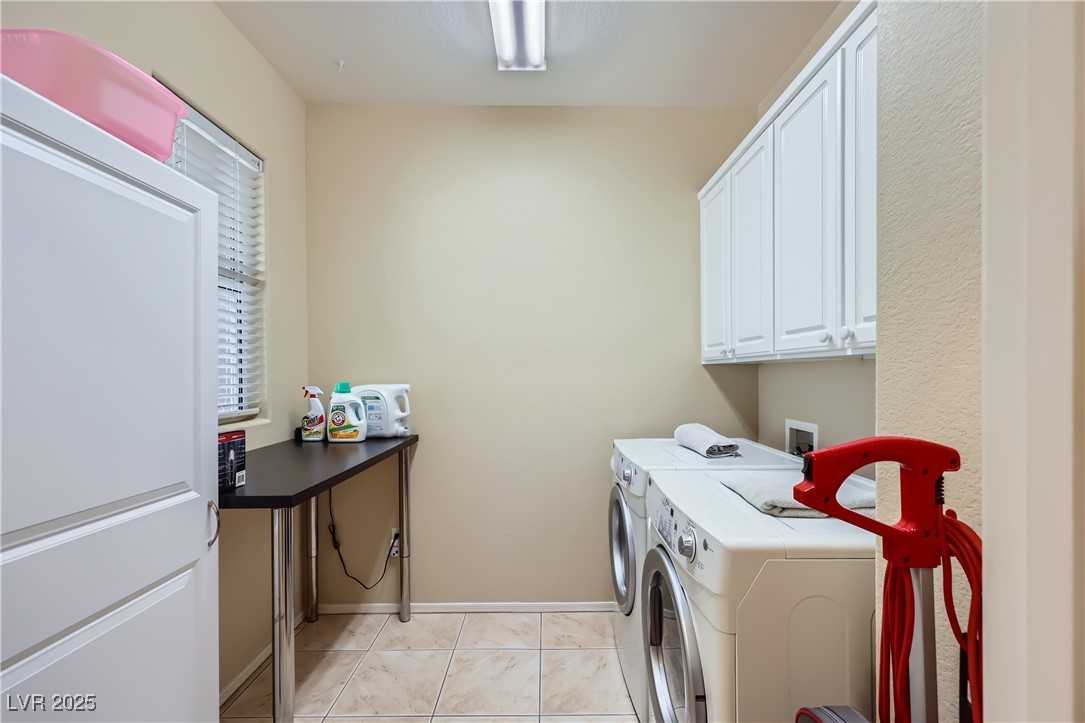 2783 Cherrydale Falls Drive Property Photo 37