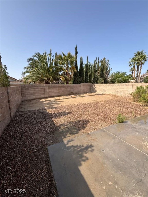 7643 Kalmalii Avenue Property Photo 23