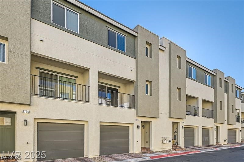 3772 Brilliant Sunset Street Property Photo 2