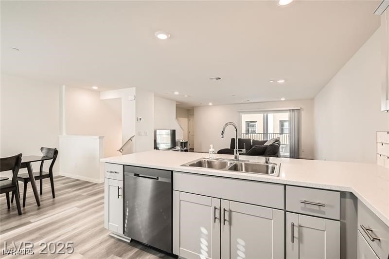 3772 Brilliant Sunset Street Property Photo 10