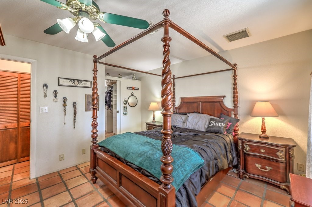 5715 Gilbert Lane Property Photo 7