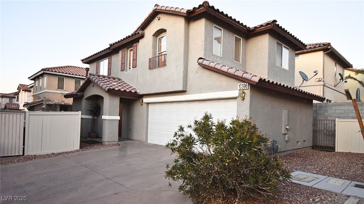 10596 Corte Sierra Street Property Photo 2