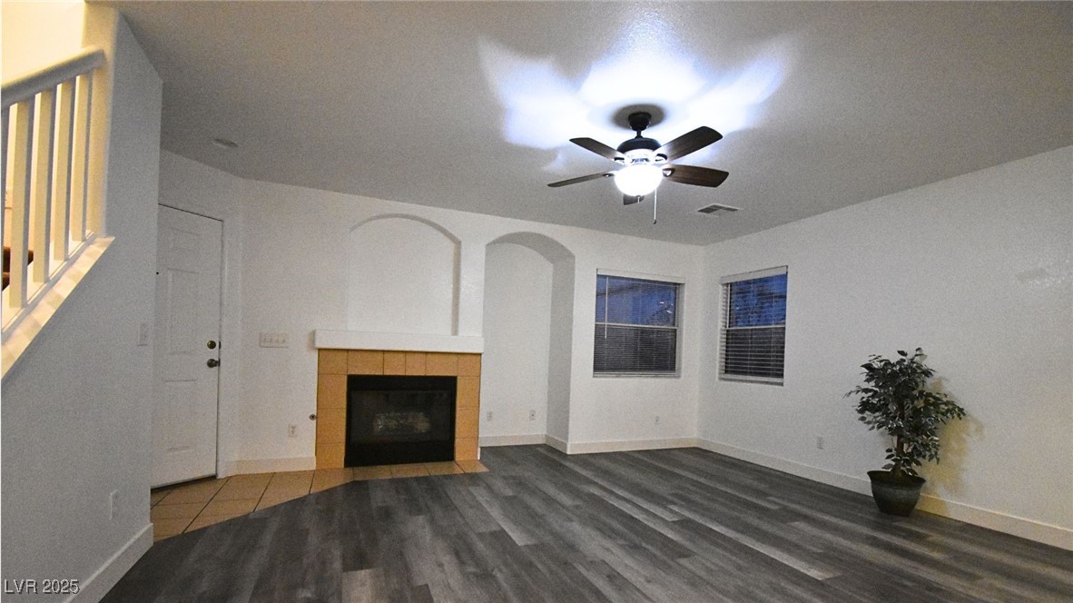 10596 Corte Sierra Street Property Photo 8