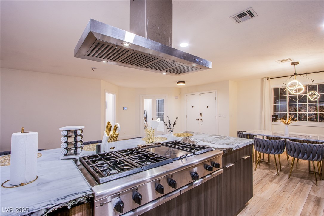 3057 Downing Place Property Photo 11