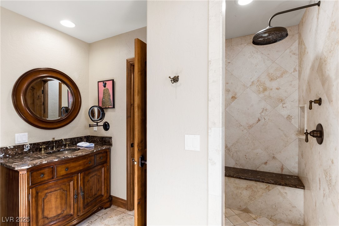 7229 Mira Vista Street Property Photo 25