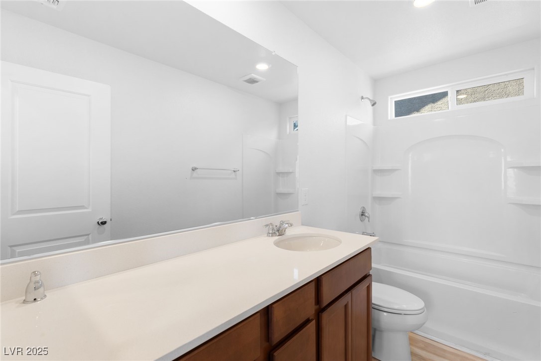 2300 Trasimeno Place Property Photo 30