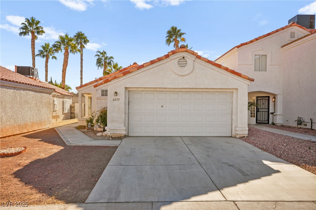 6653 Lund Drive Property Photo 1