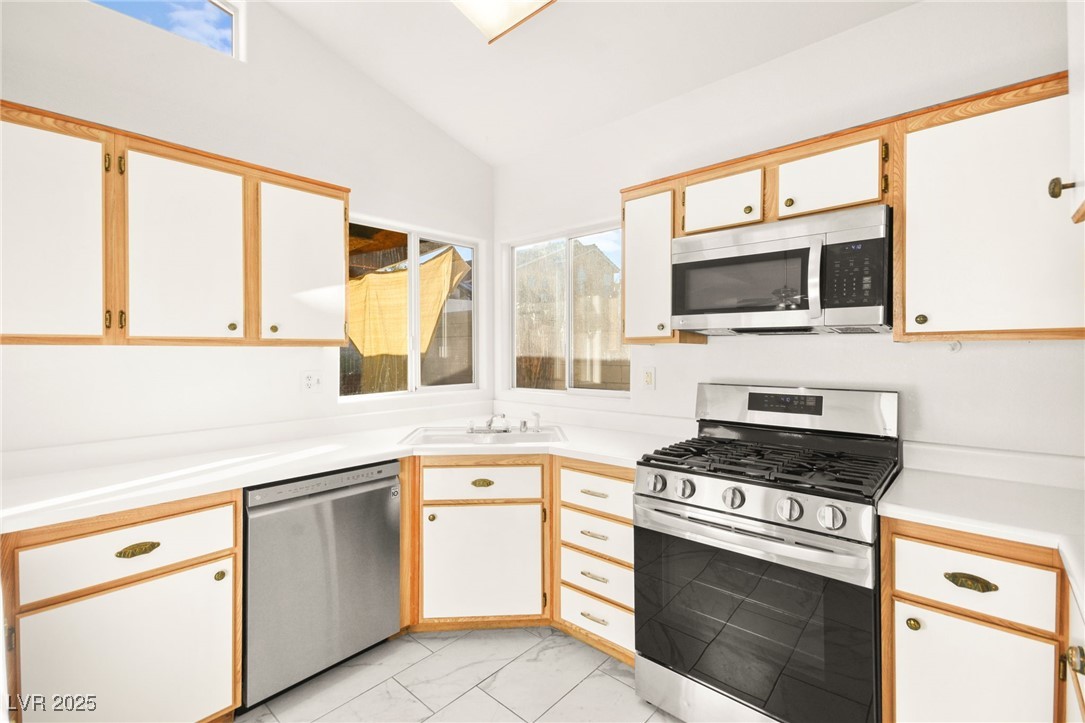 6653 Lund Drive Property Photo 17