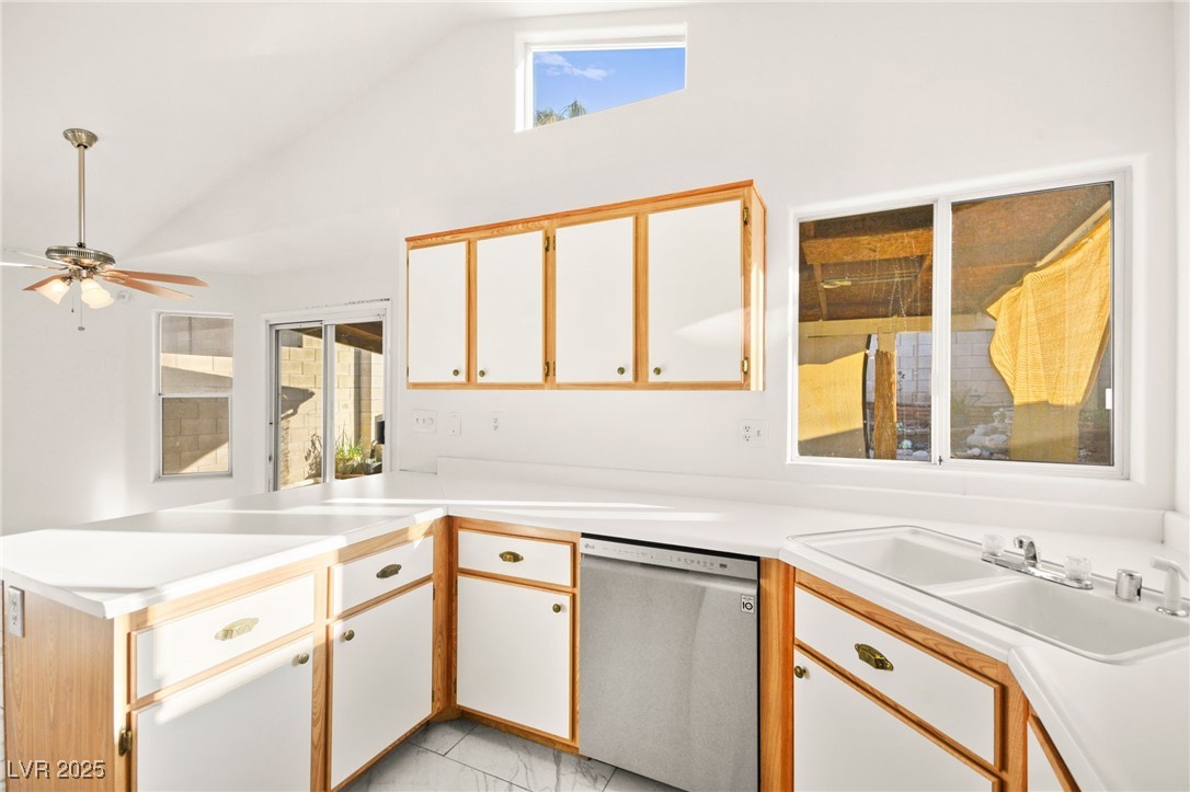 6653 Lund Drive Property Photo 18