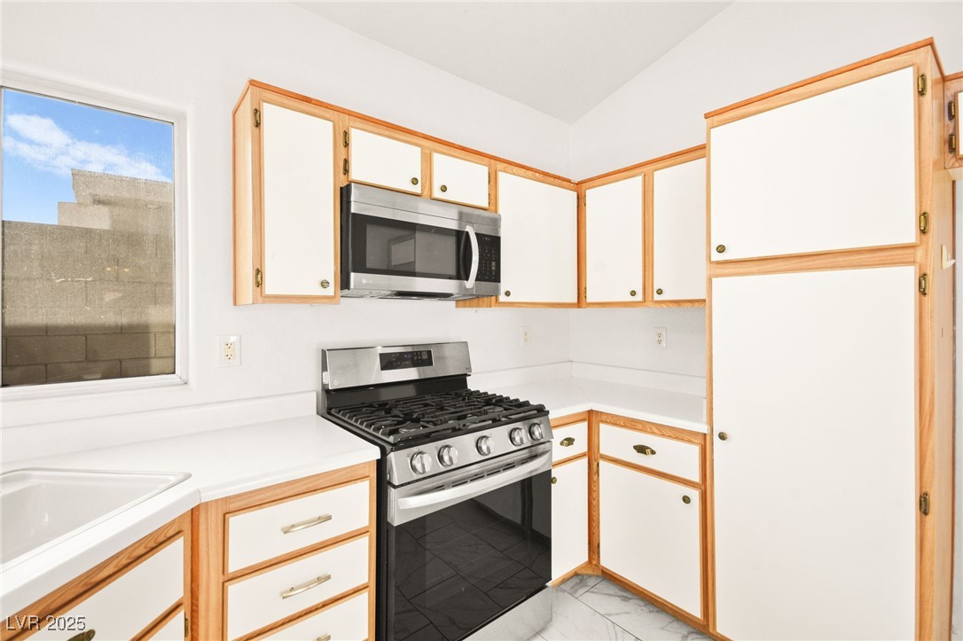 6653 Lund Drive Property Photo 19