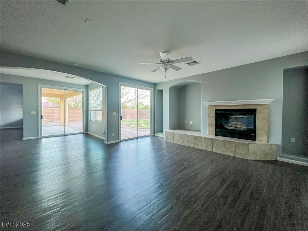 10105 Prattville Avenue Property Photo 7