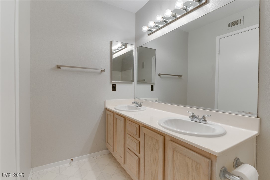 5150 Mandalay Springs Drive 203 Property Photo 17