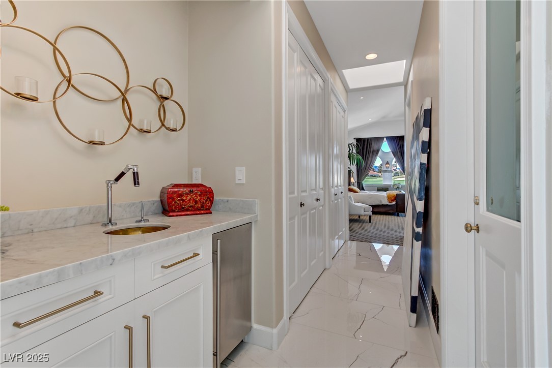 8628 Scarsdale Drive Property Photo 26