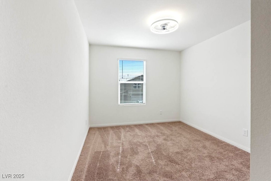 9102 Vesey Avenue Property Photo 34