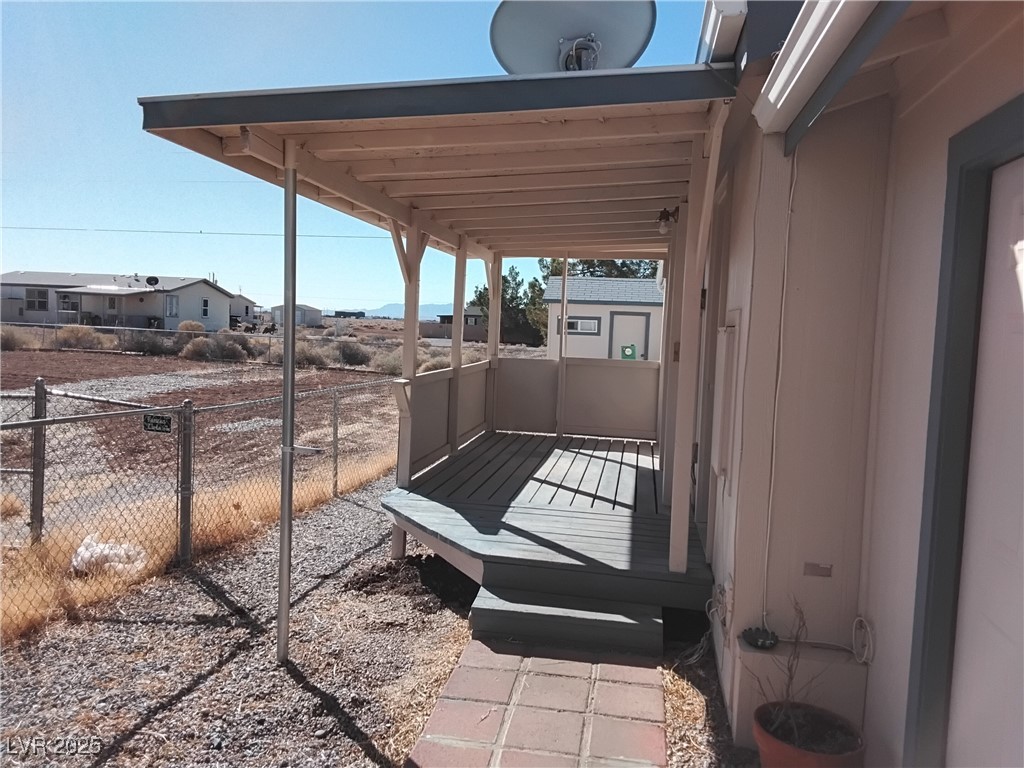 2911 Rio Rico Drive 4 Property Photo 3