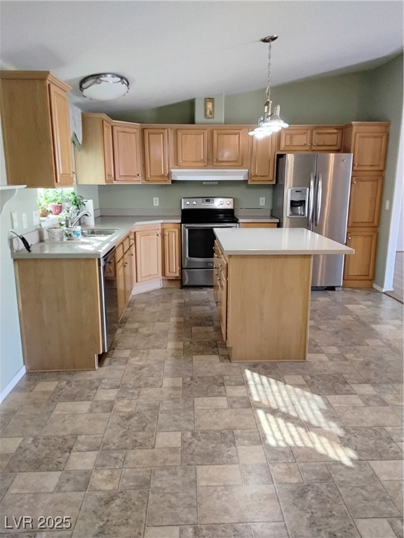 2911 Rio Rico Drive 4 Property Photo 7