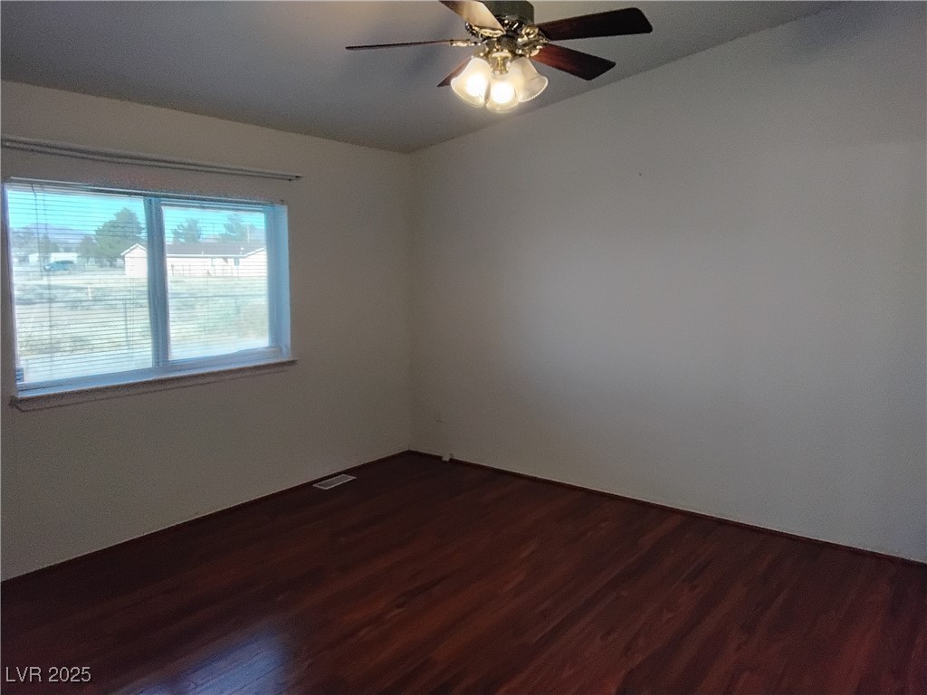 2911 Rio Rico Drive 4 Property Photo 18