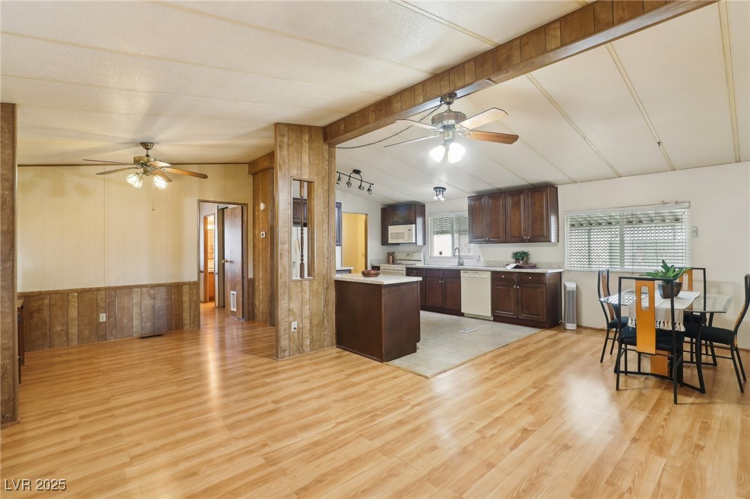 5448 Aldama Road Property Photo 13